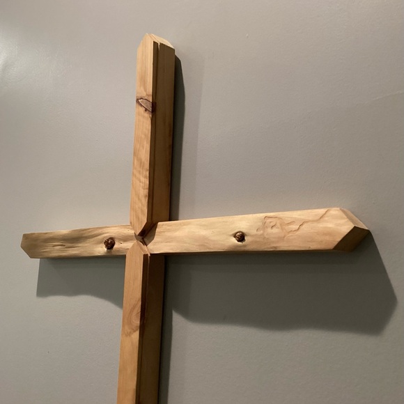 🟤 Beautiful Hand Crafted Solid Wood Large Cross - Excellent Condition - Unique - Picture 3 of 16